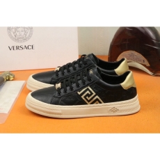 Givenchy Sneakers